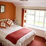 Brambling Fields And Отель типа 