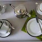 Brambling Fields And 4* Малтон