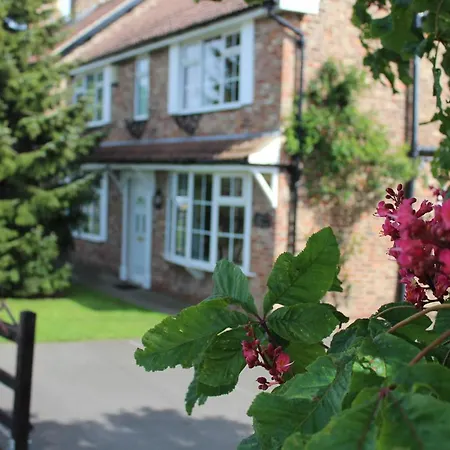 Brambling Fields And 4* Malton