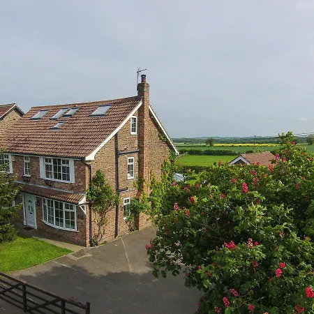Brambling Fields And Bed & Breakfast 4*