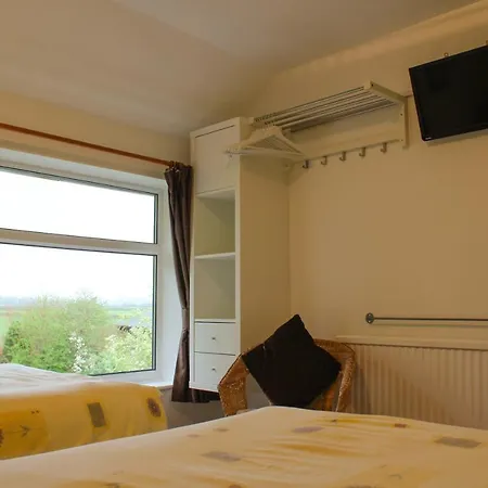 Brambling Fields And Bed & Breakfast 4*