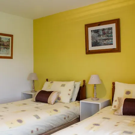 Brambling Fields And Malton