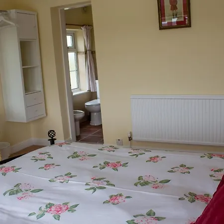 Brambling Fields And Bed & Breakfast